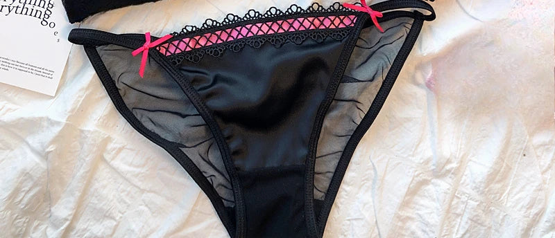 MOYISU Lolita French Pure Desire Sexy Lace Satin Spice Girl Bra Small Chest Gathering Halter Hollow Underwear Set Soft Underwire