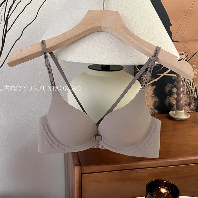 Front-Closure Backless Lingerie Set with Small-Bust Gathering, Anti-Sagging, Uplifting, Comfortable, And Wire-Free Bra Set.