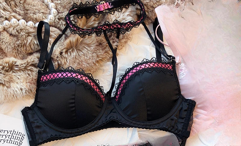 MOYISU Lolita French Pure Desire Sexy Lace Satin Spice Girl Bra Small Chest Gathering Halter Hollow Underwear Set Soft Underwire