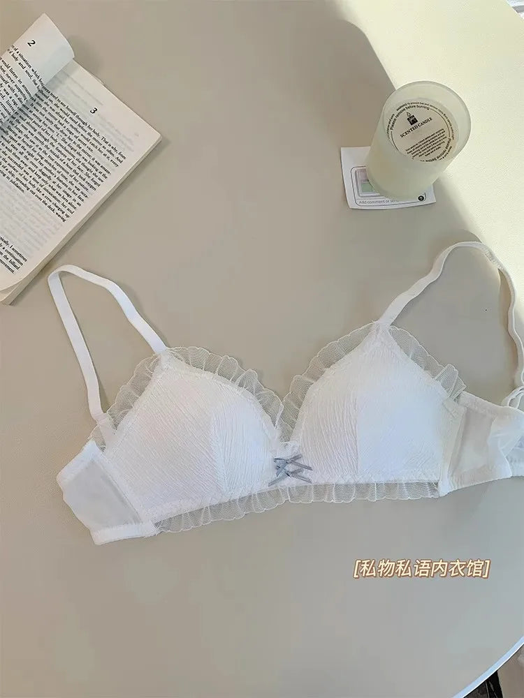 French Lace Triangle Cup Girls Underwear Thin Section Mesh Texture Sense of Small Breasts Gathered Without Steel Ring Bra Set
