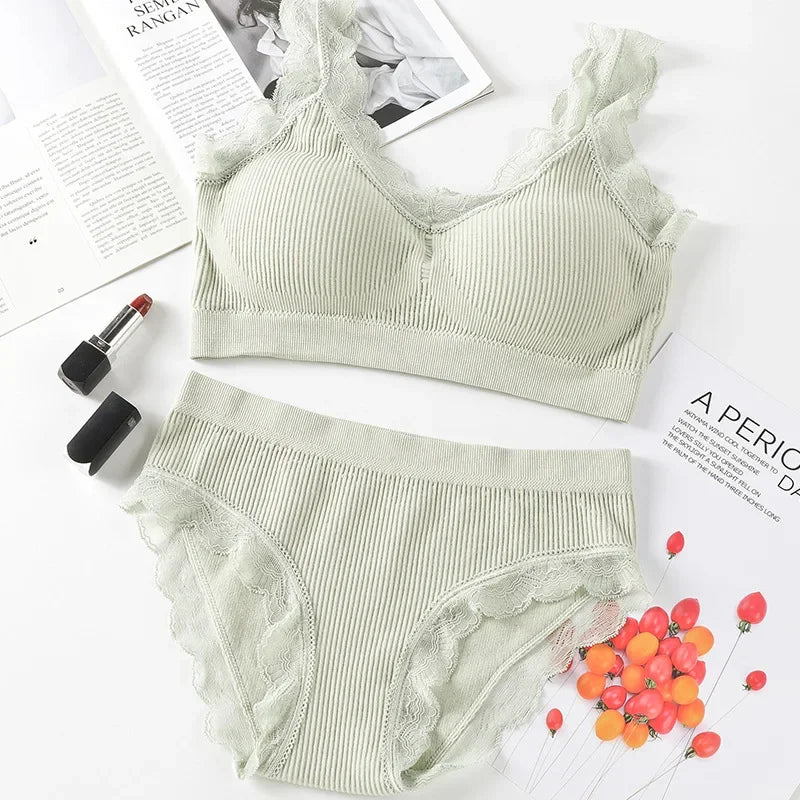 Newest Sexy Lace Underwear Set Padded Bra Set Without Steel Ring Solid Women's Underwear Brassiere Comfortable Fitness Crop Top