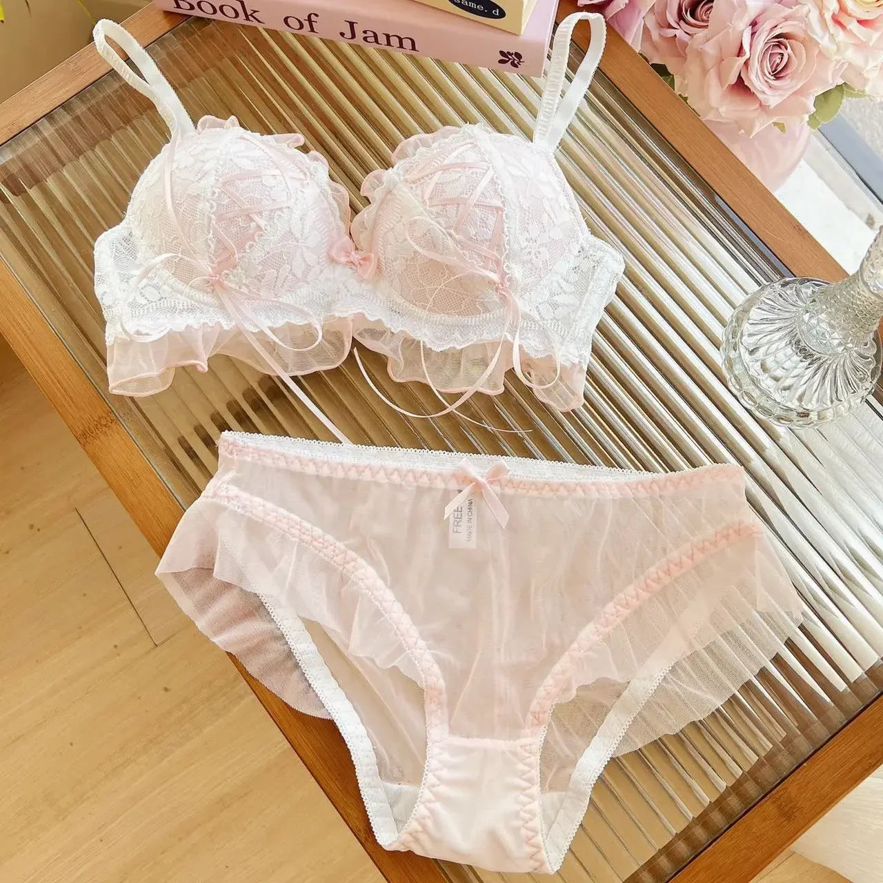 Japanese Style Lolita Princess Wind material cotton Lace Design for Girls Push-up Bra Women  Underwear  Push Up Bra Suit