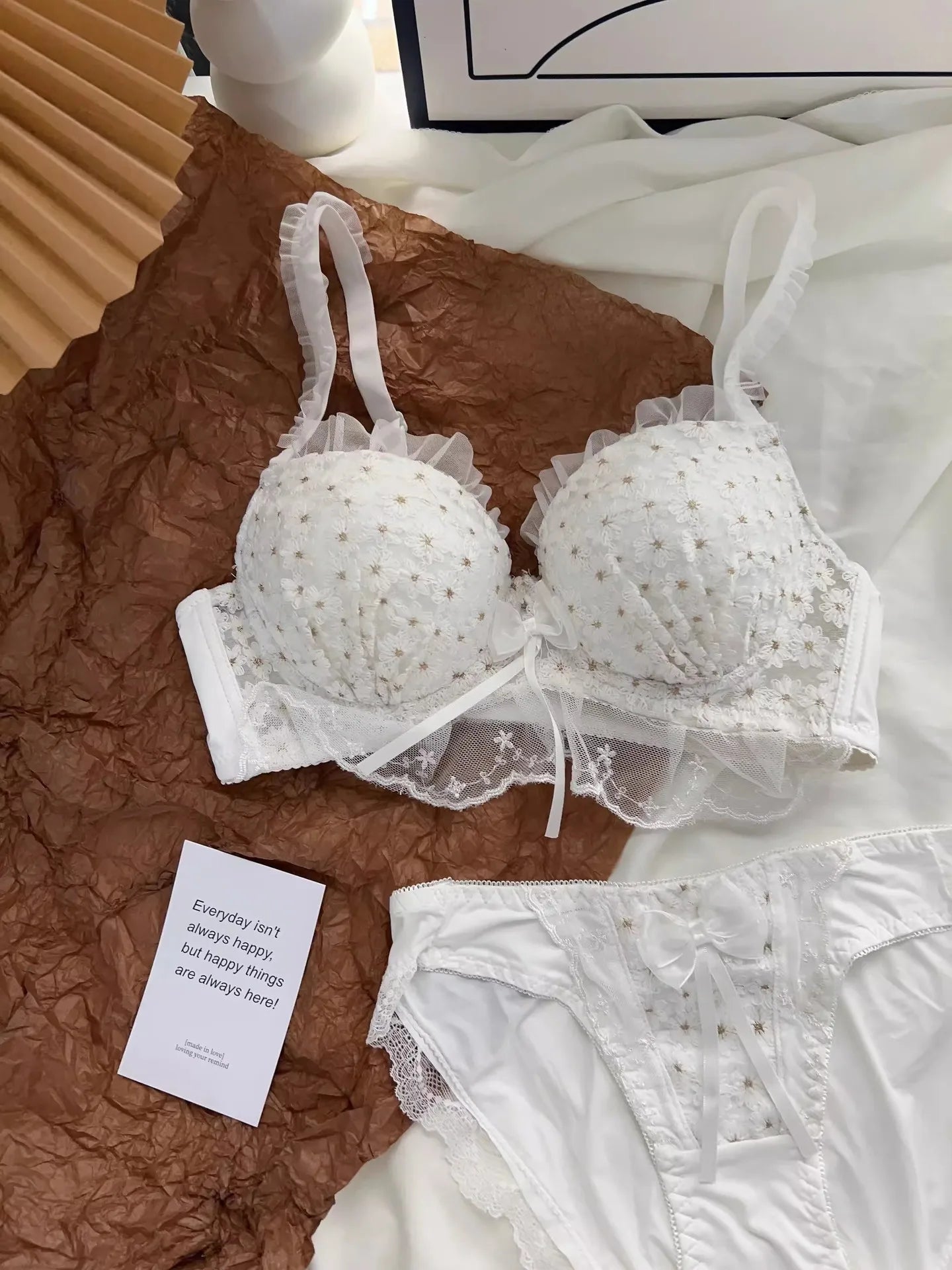 Women's Bra Set Small Breasts Gathered Upturned Girls Bra with Steel Ring Adjustable Collection of Breasts Bra Set