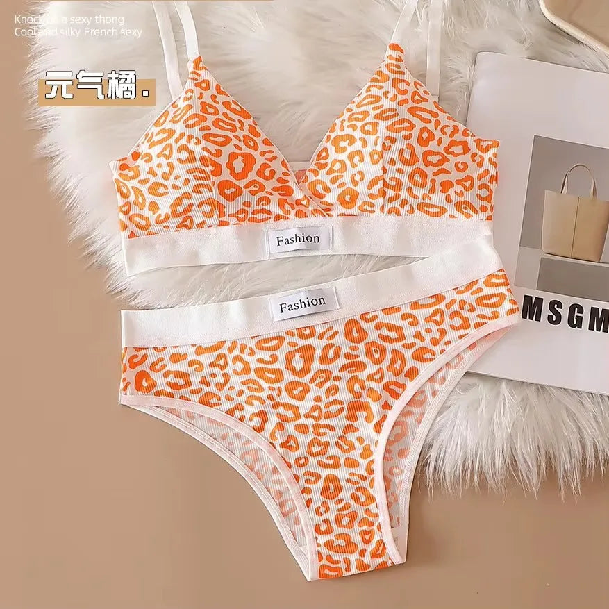 1/5/6Sets New Women's Leopard Print Traceless and Steel Rim Bra Adjustable Shoulder Strap Back Women's Underwear Set