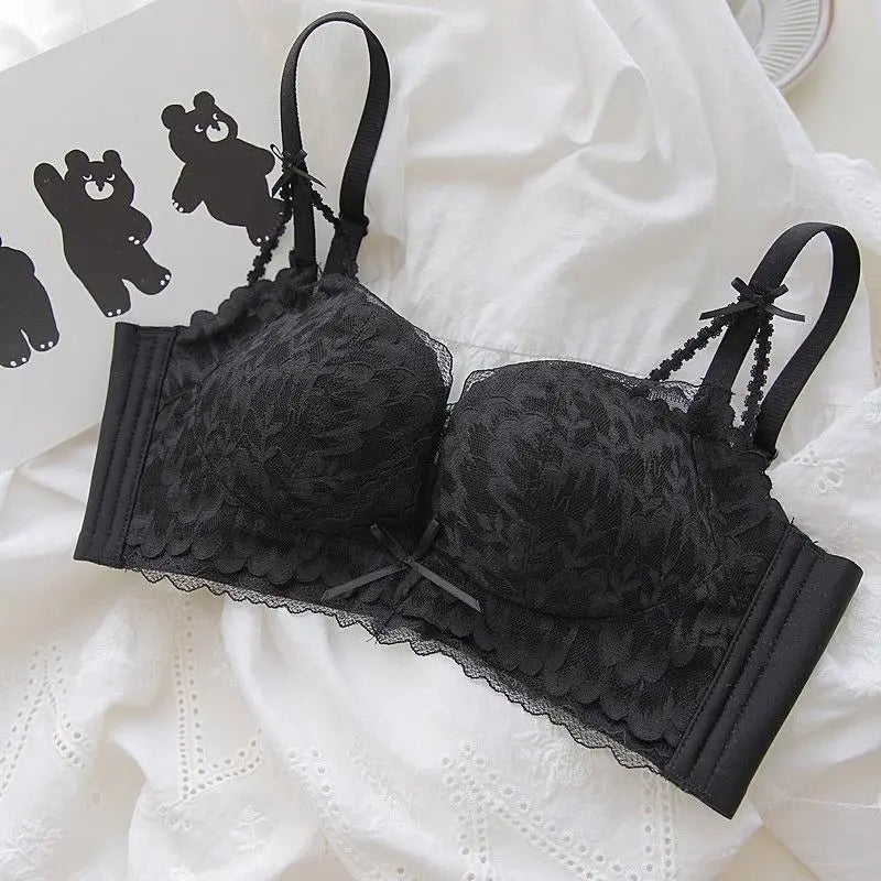 French romantic girl's underwear with lace and no steel hoop, gathered top support bra