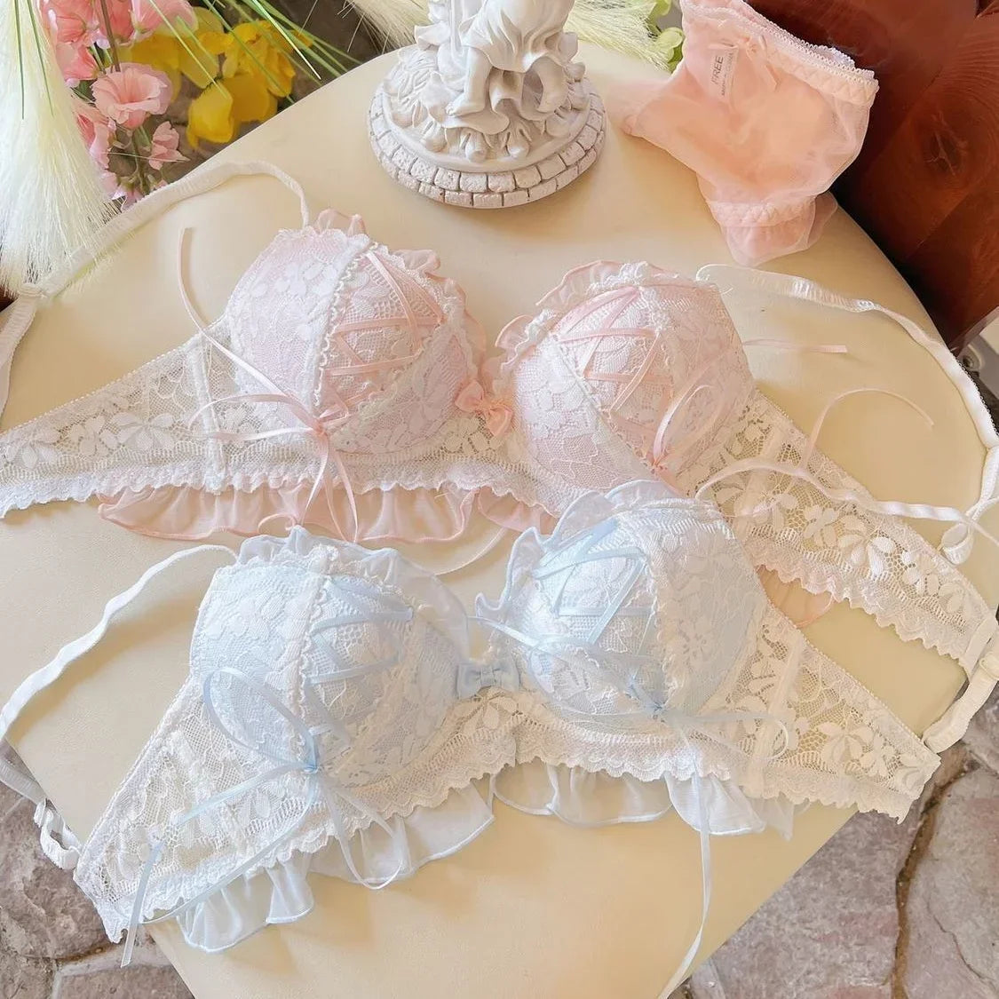 Japanese Style Lolita Princess Wind material cotton Lace Design for Girls Push-up Bra Women  Underwear  Push Up Bra Suit