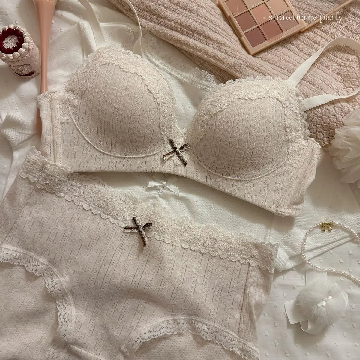 Teenage Sexy Lace Floral Bra Set Comfortable Non-steel Ring Beauty Back Small Breasts Gathered up Support Anti-Sagging Bra Set