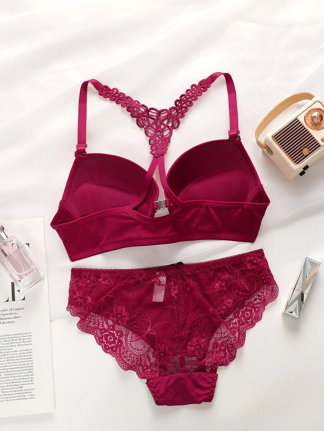 Women's sexy lingerie set with front buckle and steel ring gathered push up bra seamless underwear and lingerie set A2128
