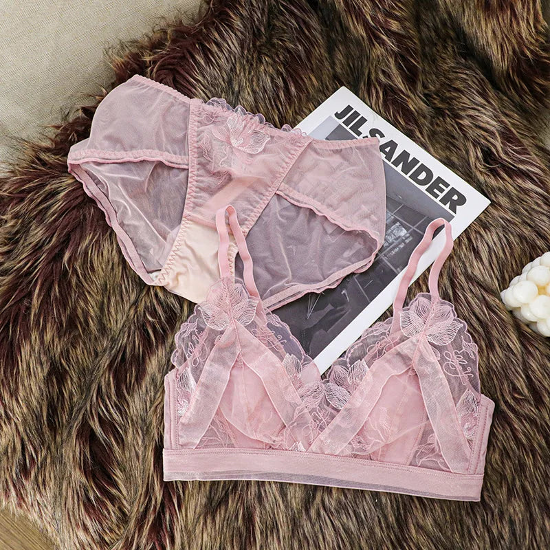 Women's Bra Set French Sexy Sweet Girl Without Steel Ring Color Collision Underwear Thin Section Gathered Lace Triangle Cup Bra