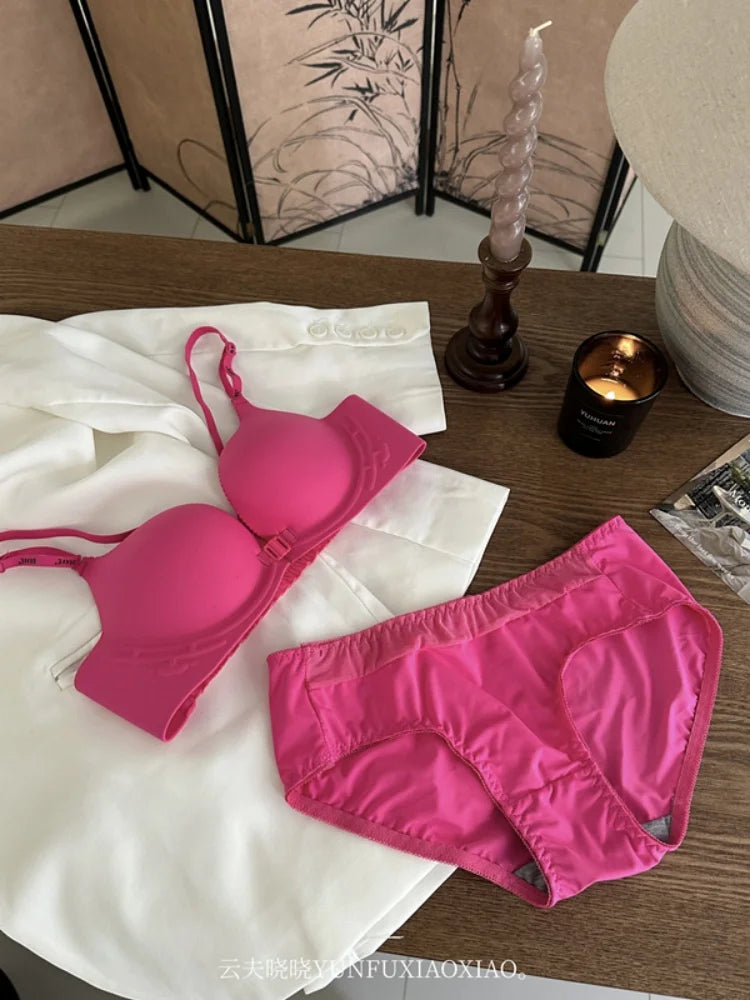 Front-Closure Backless Lingerie Set with Small-Bust Gathering, Anti-Sagging, Uplifting, Comfortable, And Wire-Free Bra Set.