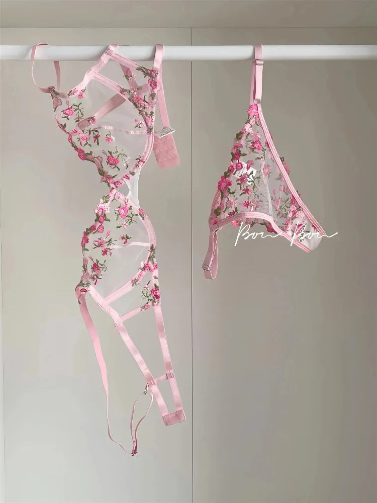 Anime-Inspired Lace Bra Set with Floral Embroidery, Sensual See-Through Underwear 32-38, Japanese Anime Style  Full Cup Bra AB