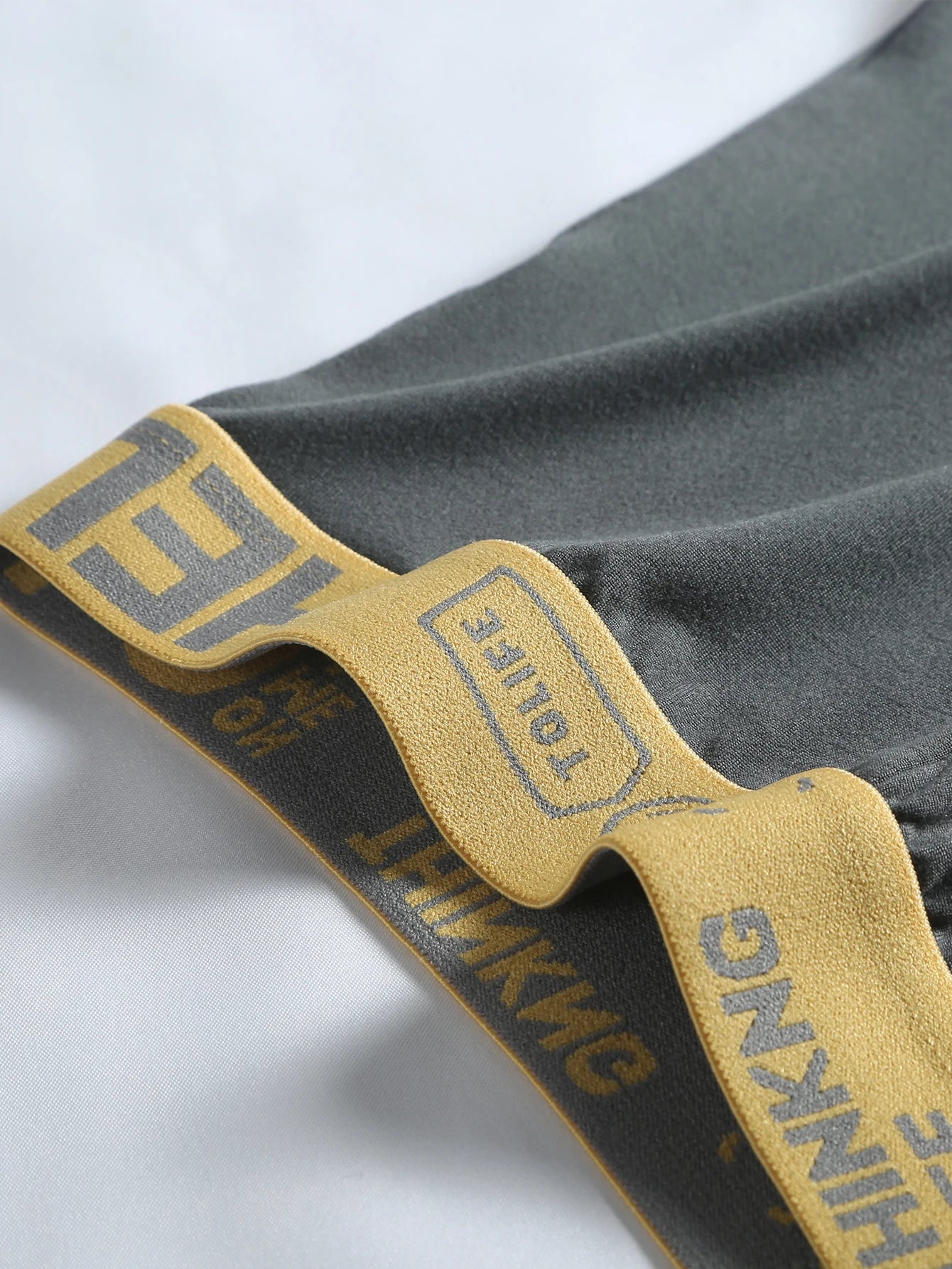 10 pcs random men's underwear, solid color fashion hot-selling boxer briefs, soft antibacterial skin-friendly men's pants